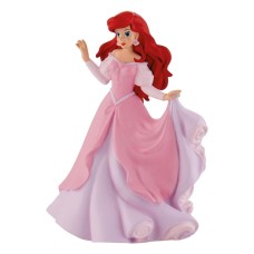Ariel in rochie roz